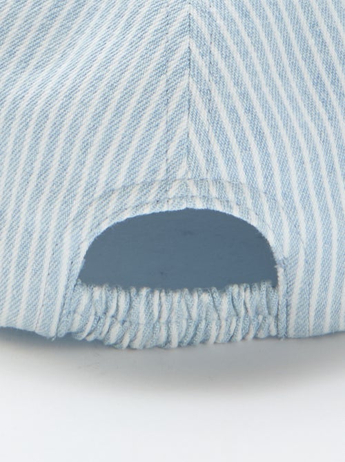 Gorra a rayas con parche bordado - Kiabi