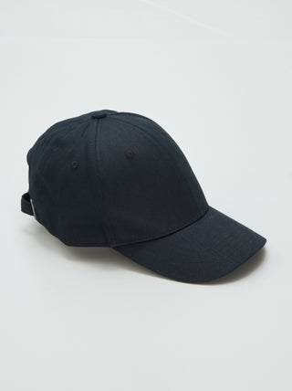 Gorra básica estilo béisbol