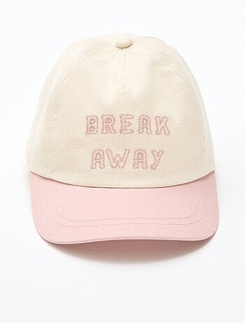 Gorra bordada en tejido