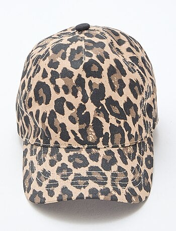 Gorra con motivo de leopardo