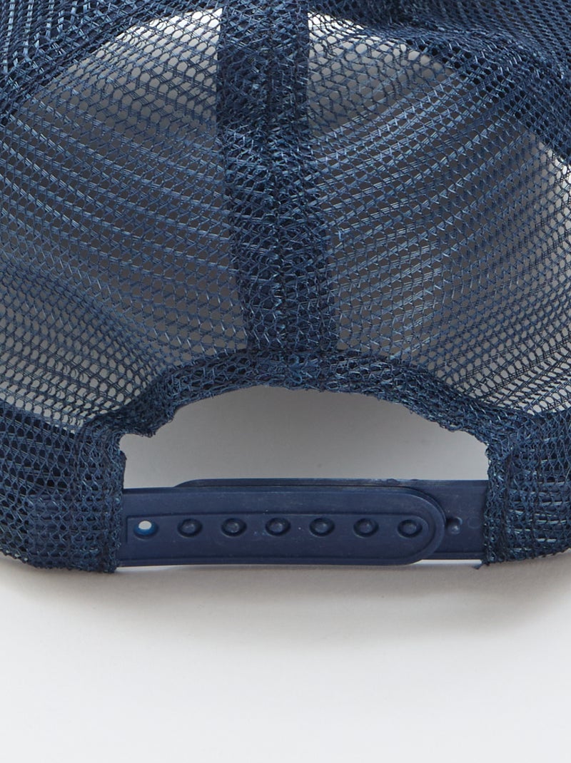 Gorra con rejilla + bordado delantero Azul - Kiabi