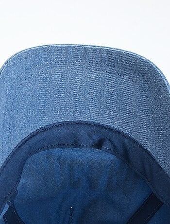 Gorra de denim con inscripción
