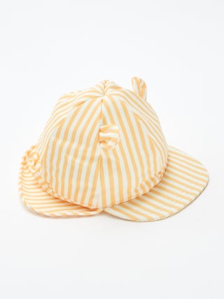 Gorro bucket con nuca cubierta