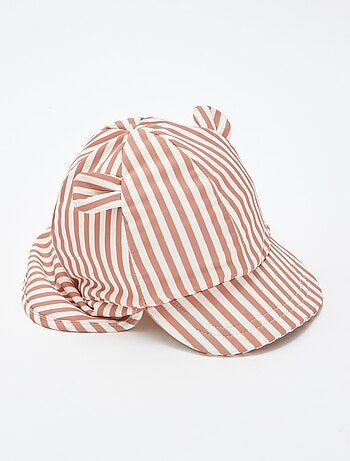 Gorro bucket con nuca cubierta