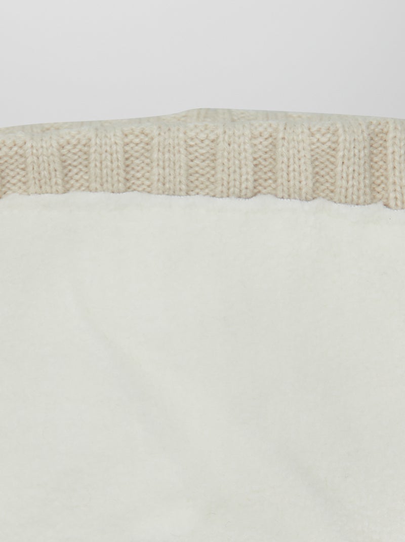Gorro con borla BEIGE - Kiabi