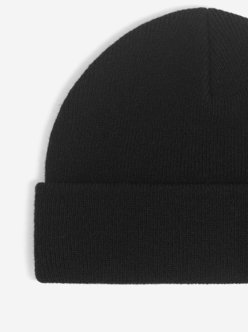 Gorro con etiqueta delante Negro - Kiabi
