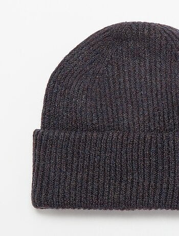 Gorro con vuelta