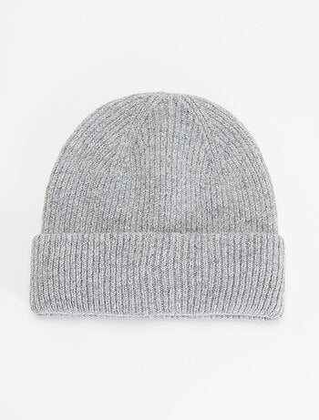 Gorro con vuelta
