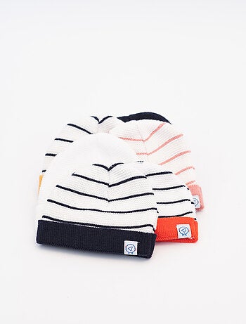 Gorro corto con vuelta