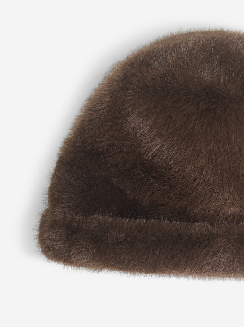 Gorro de pelo sintético Marron - Kiabi
