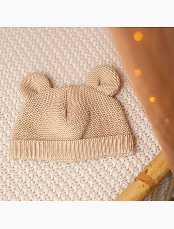 Gorro de punto con orejitas