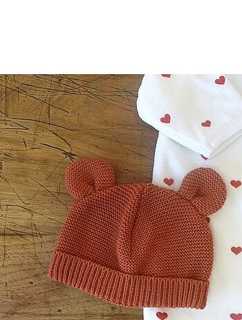 Gorro de punto con orejitas