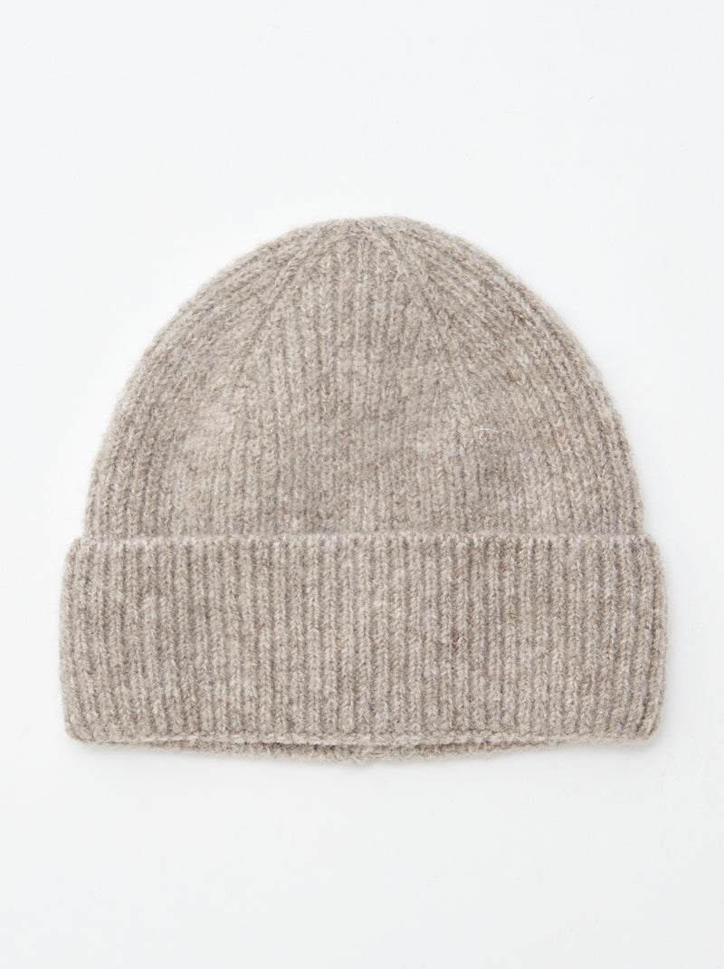 Gorro de punto de canalé con vuelta beige - Kiabi