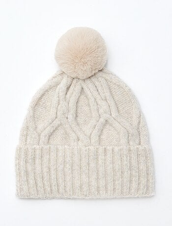 Gorro liso y acanalado con pompón