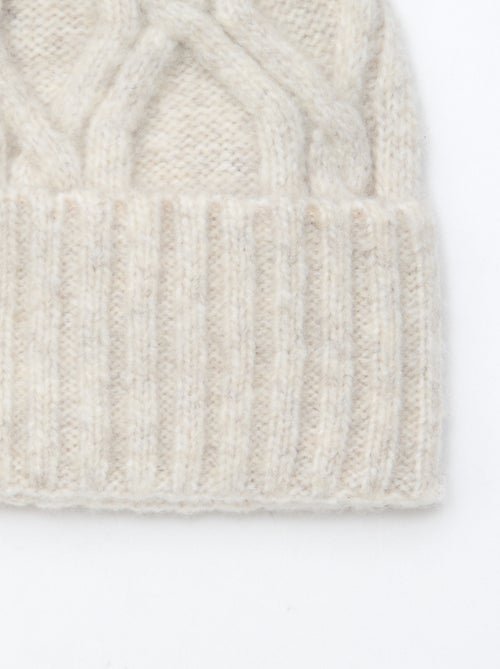 Gorro liso y acanalado con pompón - Kiabi