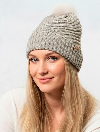Gorro No dudes en completar tu look con unos Guantes a juego. mujer Isotoner