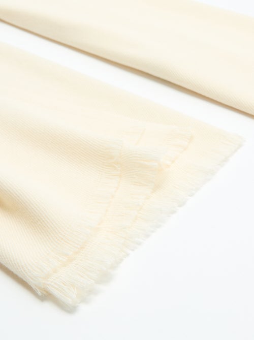 Gran bufanda rectangular - Kiabi Gran bufanda rectangular - Kiabi