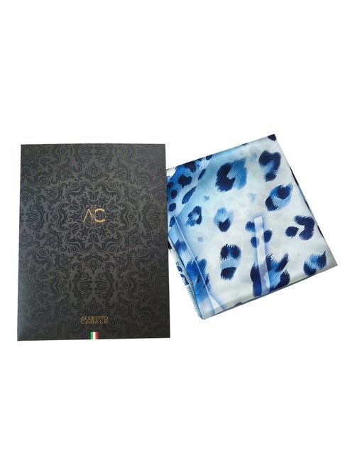 Gran Pañuelo de seda Blue Panther Zoé - Kiabi Gran Pañuelo de seda Blue Panther Zoé - Kiabi