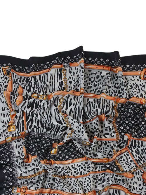 Gran Pañuelo de seda Pantcase Zoé - Kiabi Gran Pañuelo de seda Pantcase Zoé - Kiabi