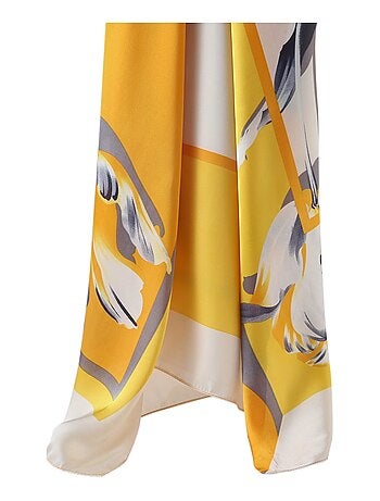 Gran Pañuelo de Seda Springflower Zoé