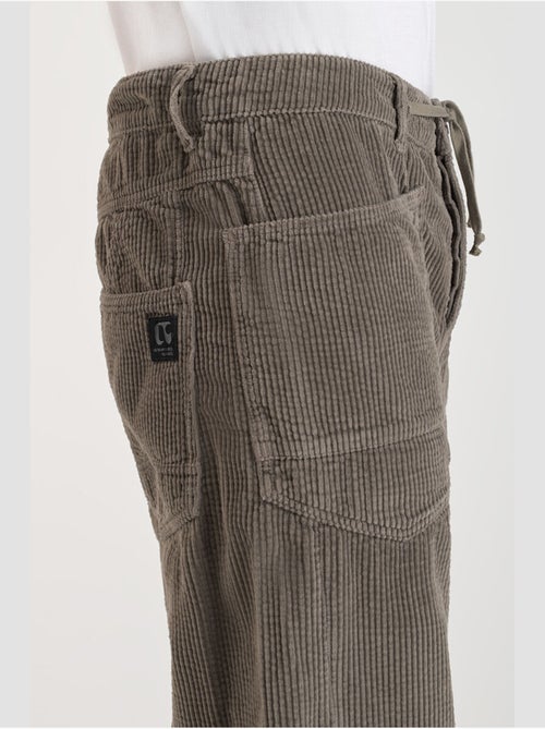 HOBO pantalones anchos y sueltos - Kiabi HOBO pantalones anchos y sueltos - Kiabi