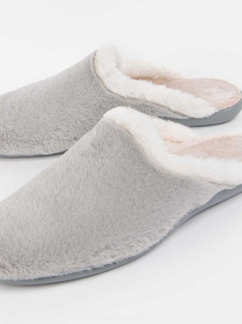 Home Shoes Confortables Terciopelo Montevita - Kiabi