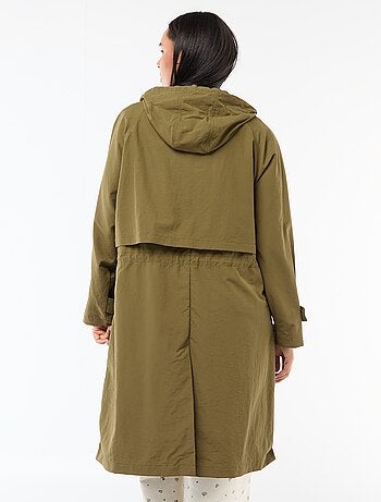 Impermeable con capucha