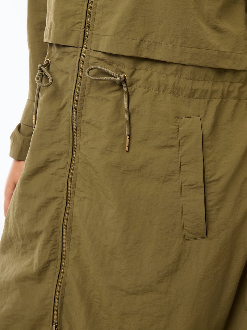 Impermeable con capucha Verde - Kiabi