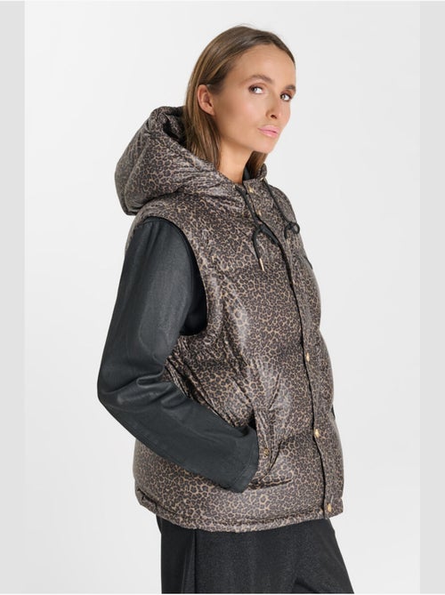 Inge chaqueta de plumas con capucha - Kiabi Inge chaqueta de plumas con capucha - Kiabi