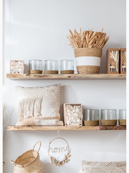 Jarrón de cristal irregular con base de yute - Kiabi