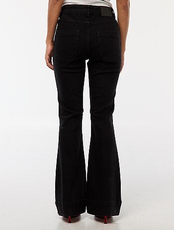 Jean de talle alta corte flare/bootcut