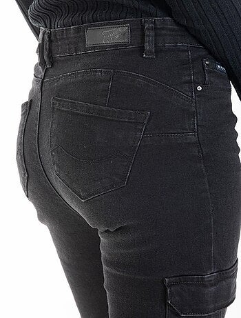 Jeans cargo pitillo push-up stretch MOYRA 'Rica Lewis'