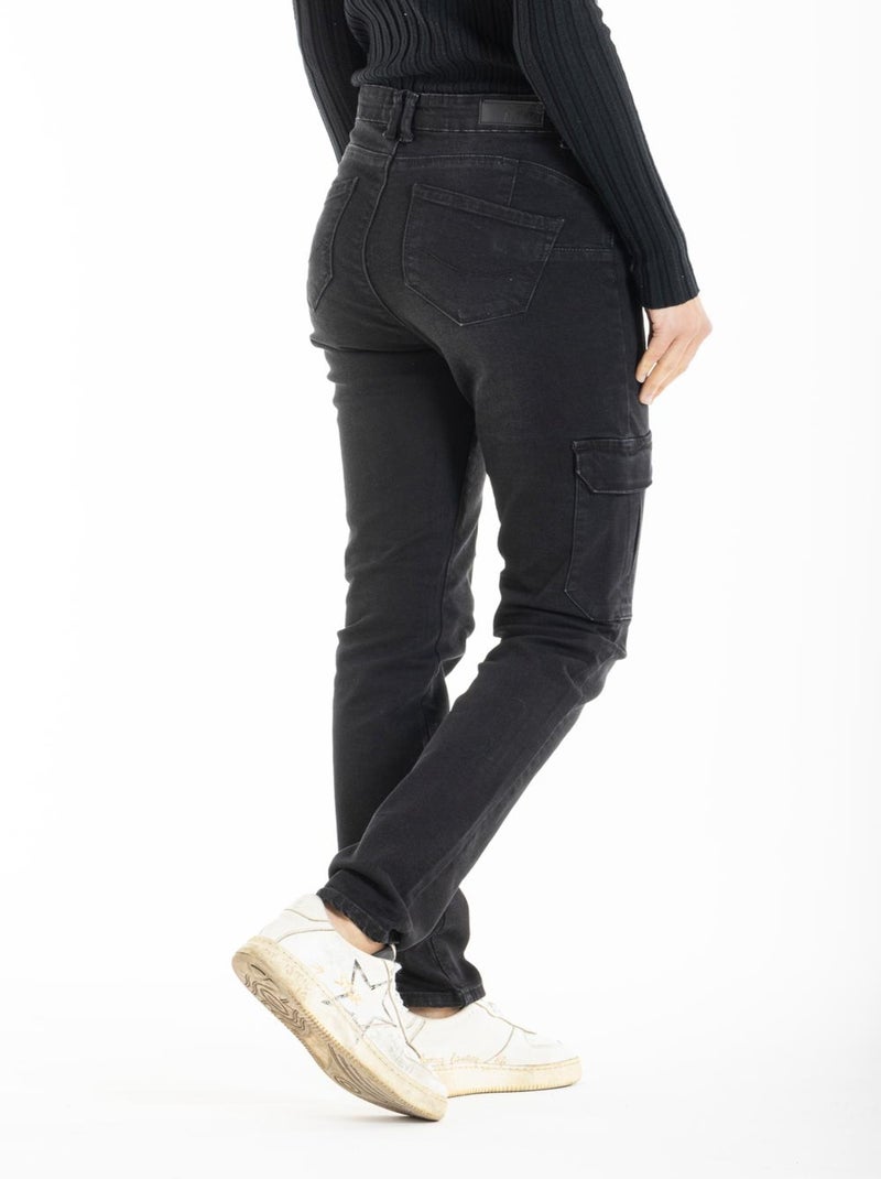 Jeans cargo pitillo push-up stretch MOYRA 'Rica Lewis' Negro - Kiabi