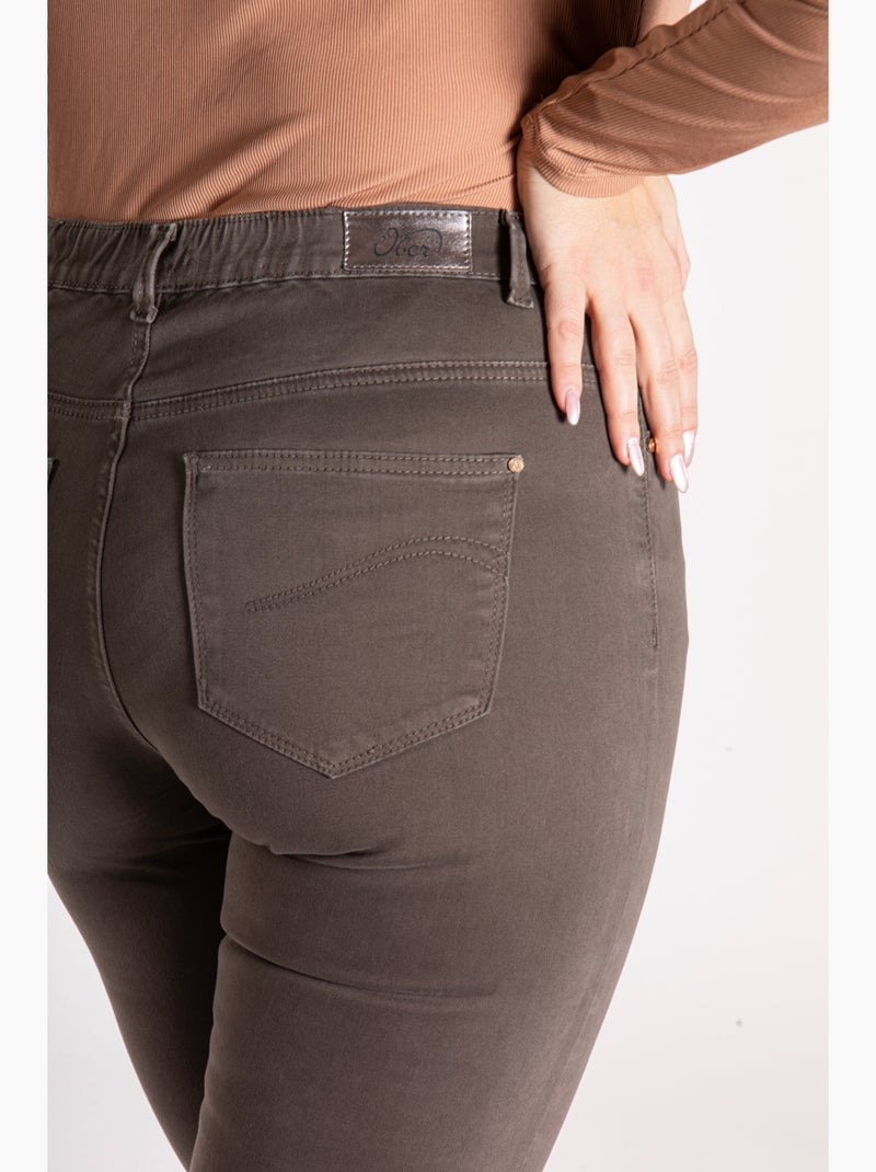 Jeans de color corte recto talle alto stretch 'OBER' Marrón - Kiabi