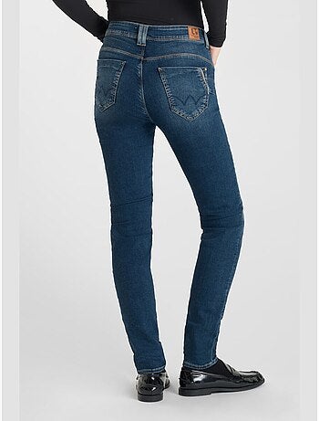 Jeans push-up slim tiro alto PULP, largo 34