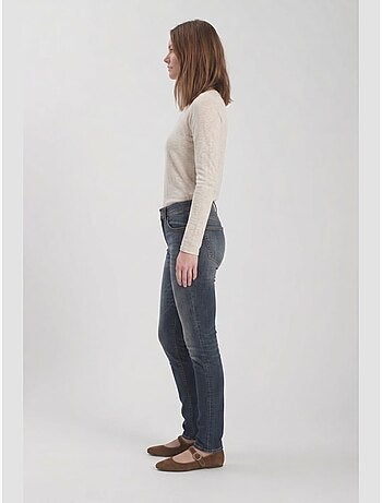 Jeans push-up slim tiro alto pulp, largo 34