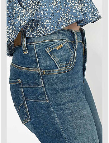 Jeans recto pulp slim tiro alto, largo 34