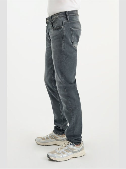 Jeans slim BLUE JOGG 700/11, largo 34 - Kiabi Jeans slim BLUE JOGG 700/11, largo 34 - Kiabi