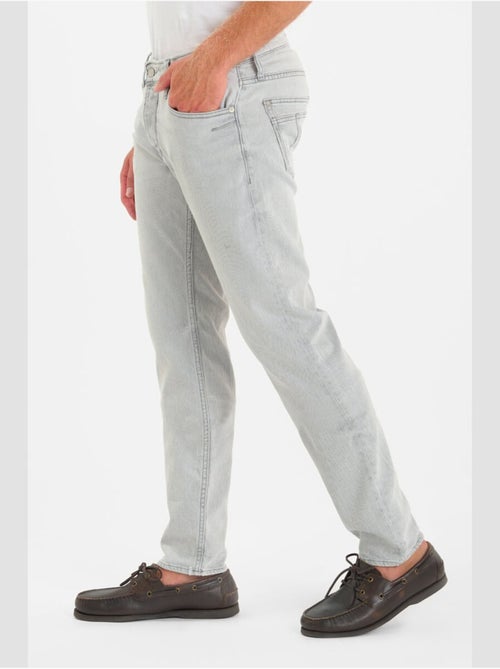 Jeans slim elástica 700/11, largo 34 - Kiabi