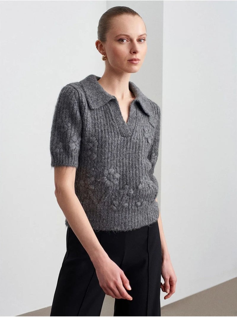 Jersey acanalado texturizado con cuello polo Gris antracita - Kiabi