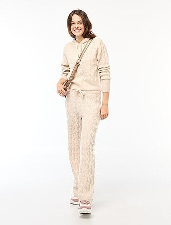 Jersey con capucha y diseño trenzado