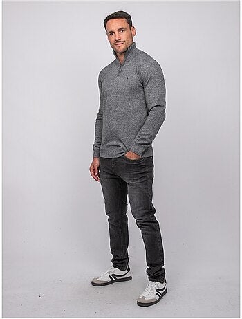 Jersey con cuello alto y cremallera larko