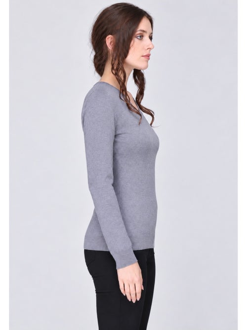 Jersey con cuello de pico kebello - Kiabi Jersey con cuello de pico kebello - Kiabi