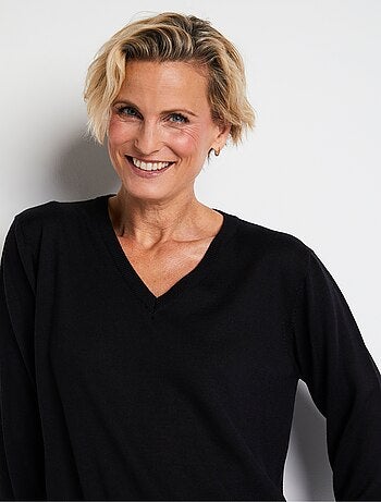 Jersey corto con cuello de pico y lana merino