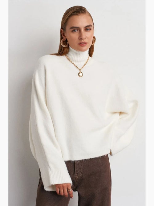 Jersey de cuello alto oversize acanalado - Kiabi Jersey de cuello alto oversize acanalado - Kiabi