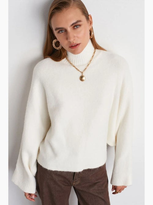 Jersey de cuello alto oversize acanalado - Kiabi Jersey de cuello alto oversize acanalado - Kiabi