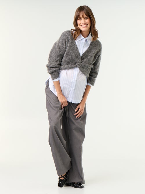 Jersey de maternidad cropped con efecto retorcido - Kiabi