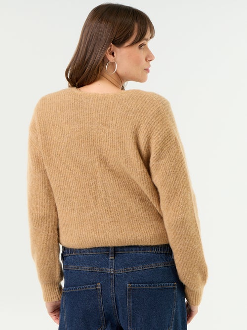 Jersey de maternidad cropped con efecto retorcido - Kiabi Jersey de maternidad cropped con efecto retorcido - Kiabi