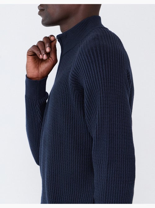 Jersey de media cremallera, mo fashion - Kiabi Jersey de media cremallera, mo fashion - Kiabi