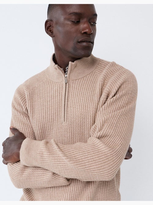 Jersey de media cremallera, mo fashion - Kiabi Jersey de media cremallera, mo fashion - Kiabi